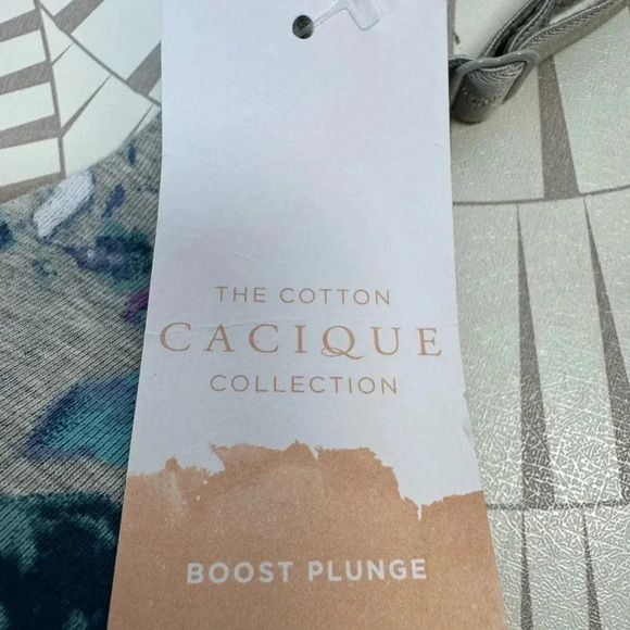Cacique Women’s Boost Plunge NWT‎ Bra Size 38C Gray with Floral Print Padded Cup - Picture 5 of 7